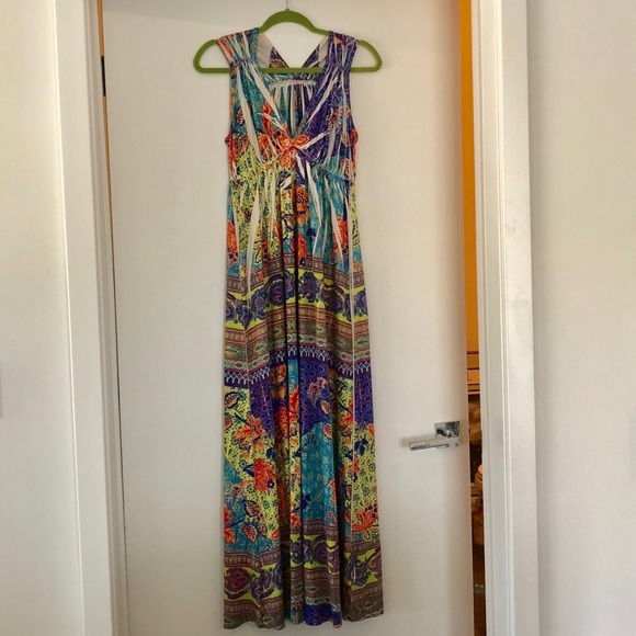 Dresses & Skirts - Boho Maxi Dress